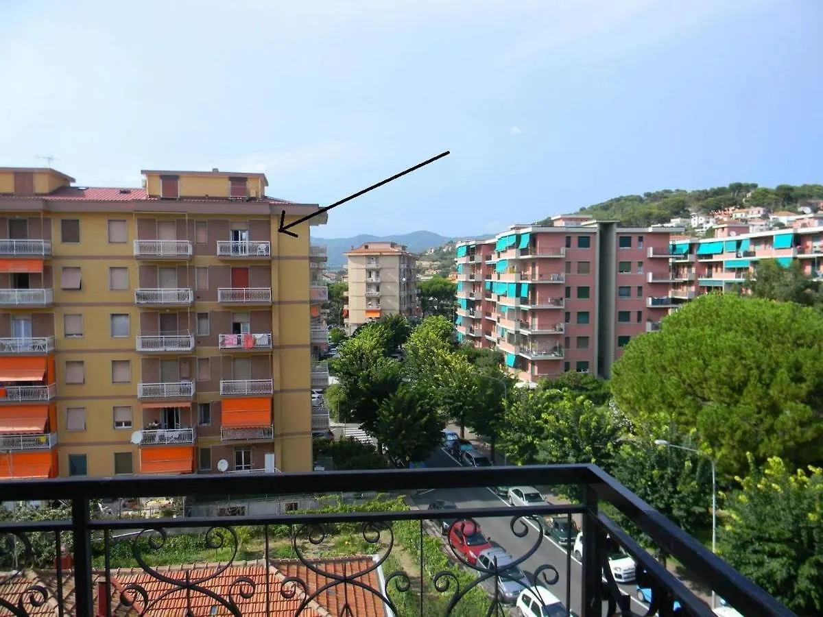 Apartment Via Dei Mille 1, Centrale E Vista Mare Andora