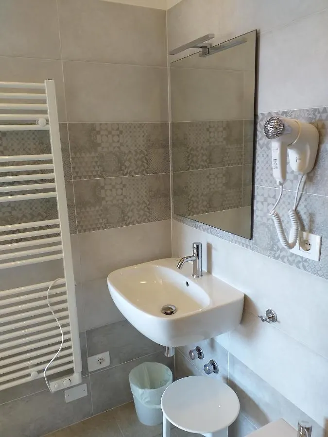 Apartment Via Dei Mille 1, Centrale E Vista Mare Andora Italy