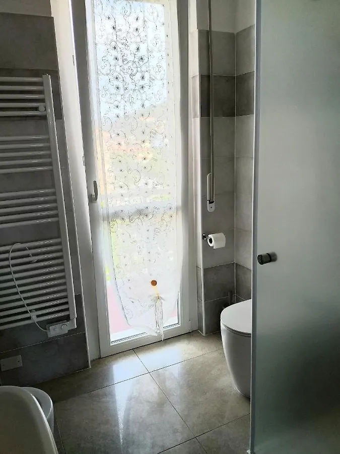 Apartment Via Dei Mille 1, Centrale E Vista Mare Andora Italy