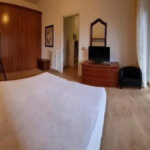 Bilocale A Due Passi Dal Mare In Marina Di Andora. Appartamento