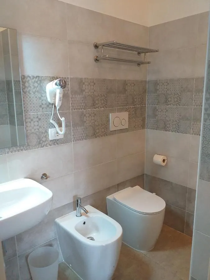 Via Dei Mille 1, Centrale E Vista Mare Marina dʼMarina dʼAndora Apartamento